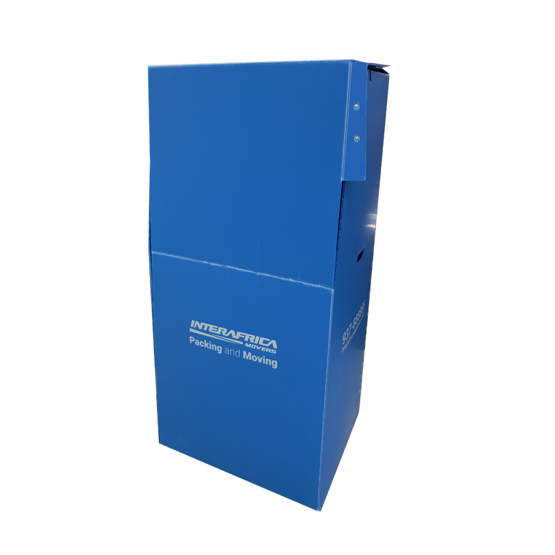 Corrugated plastic wardrobe boxes