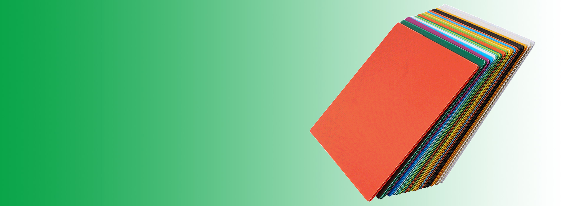 Red-Corrugated-Plastic-Sheets