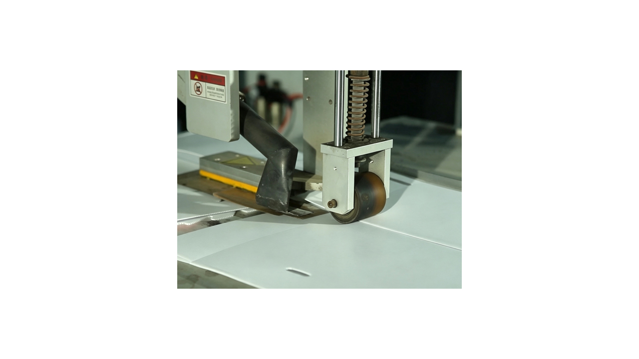 corrugated plastic welding
